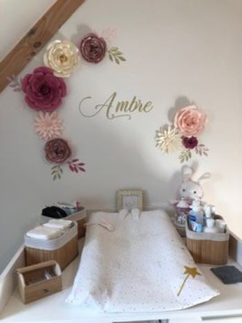 Composition florale en papier