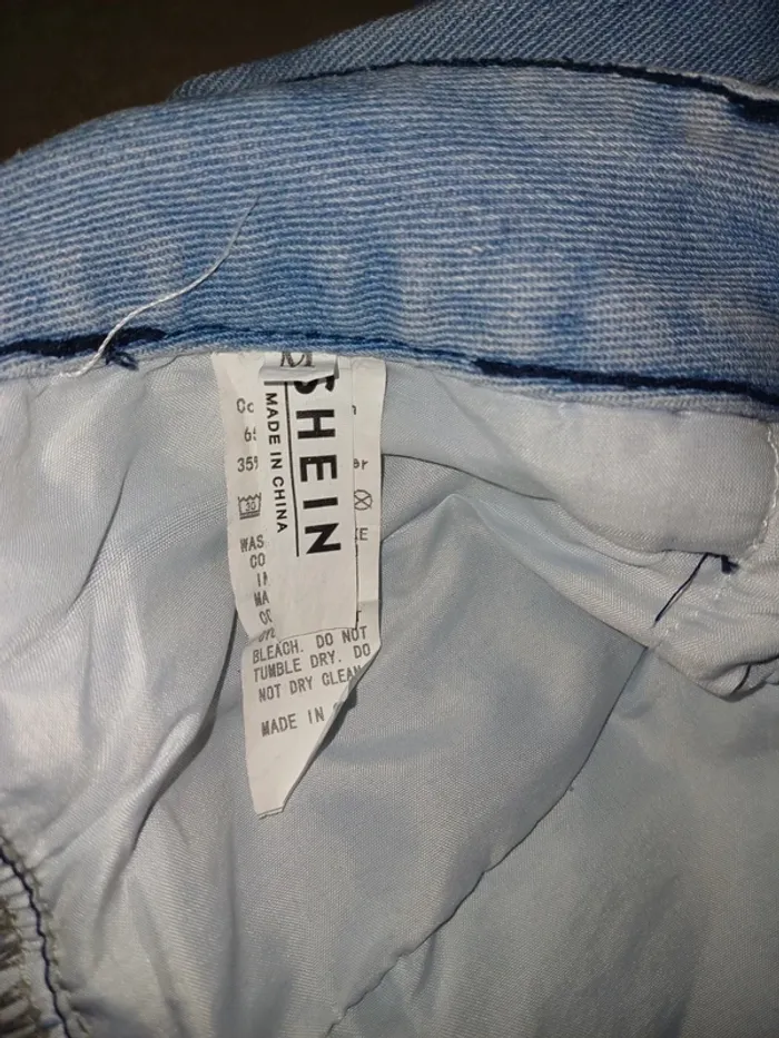 Jeans droits Shein - photo numéro 3