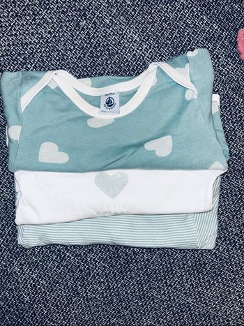 Lot de 3 body cœurs vert 36 mois petit bateau