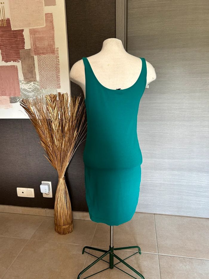 Robe verte H&M M - photo numéro 2