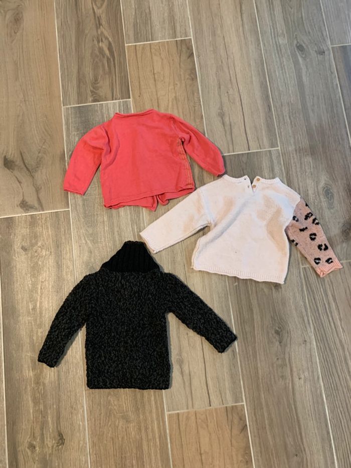 3 pulls 18 mois - photo numéro 2