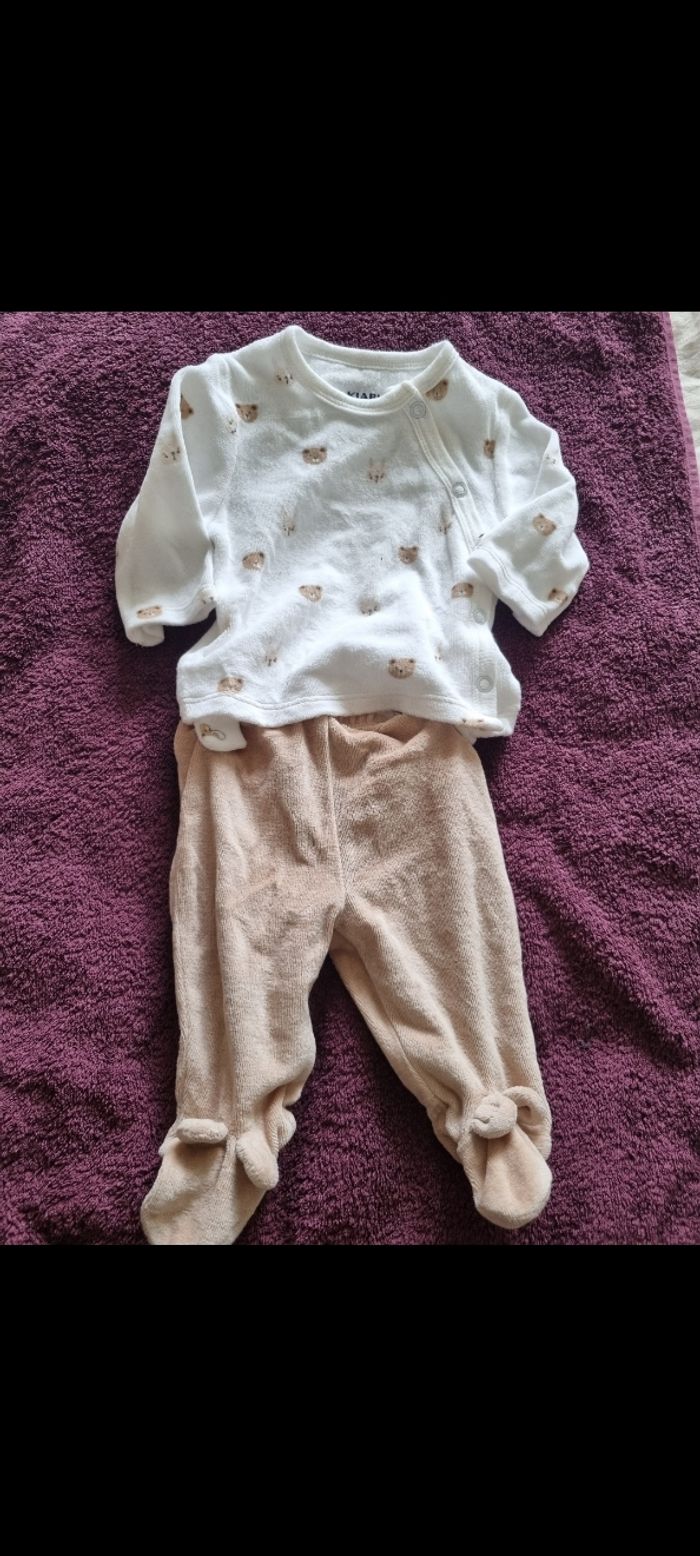 Ensemble beige et blanc kiabi