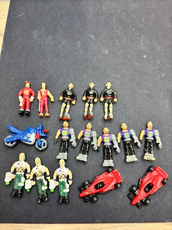 Lot de figurines mini figure playset Hasbro galoob action man