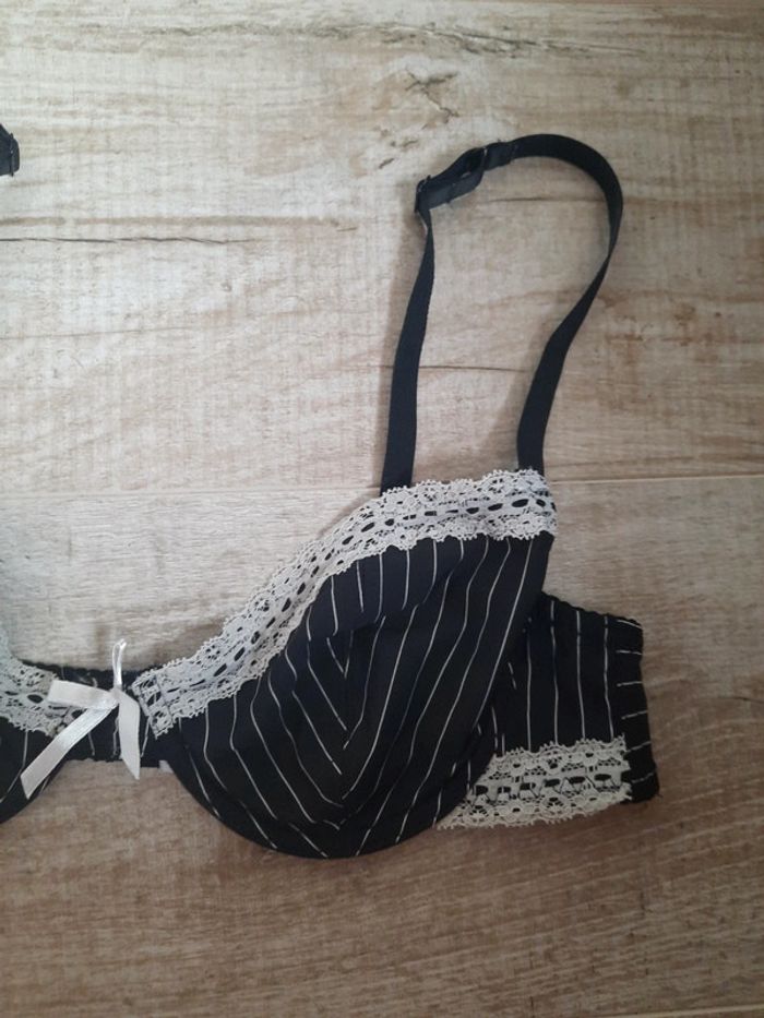 Soutien gorge 90C - photo numéro 4