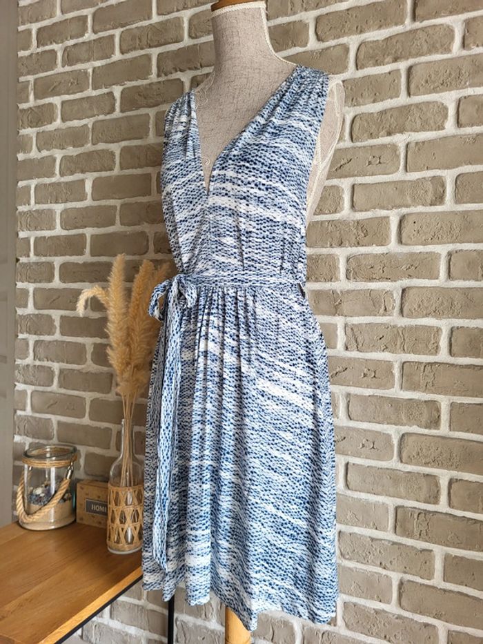 Jolie robe dos nu et bretelles croisées - Idano - photo numéro 7