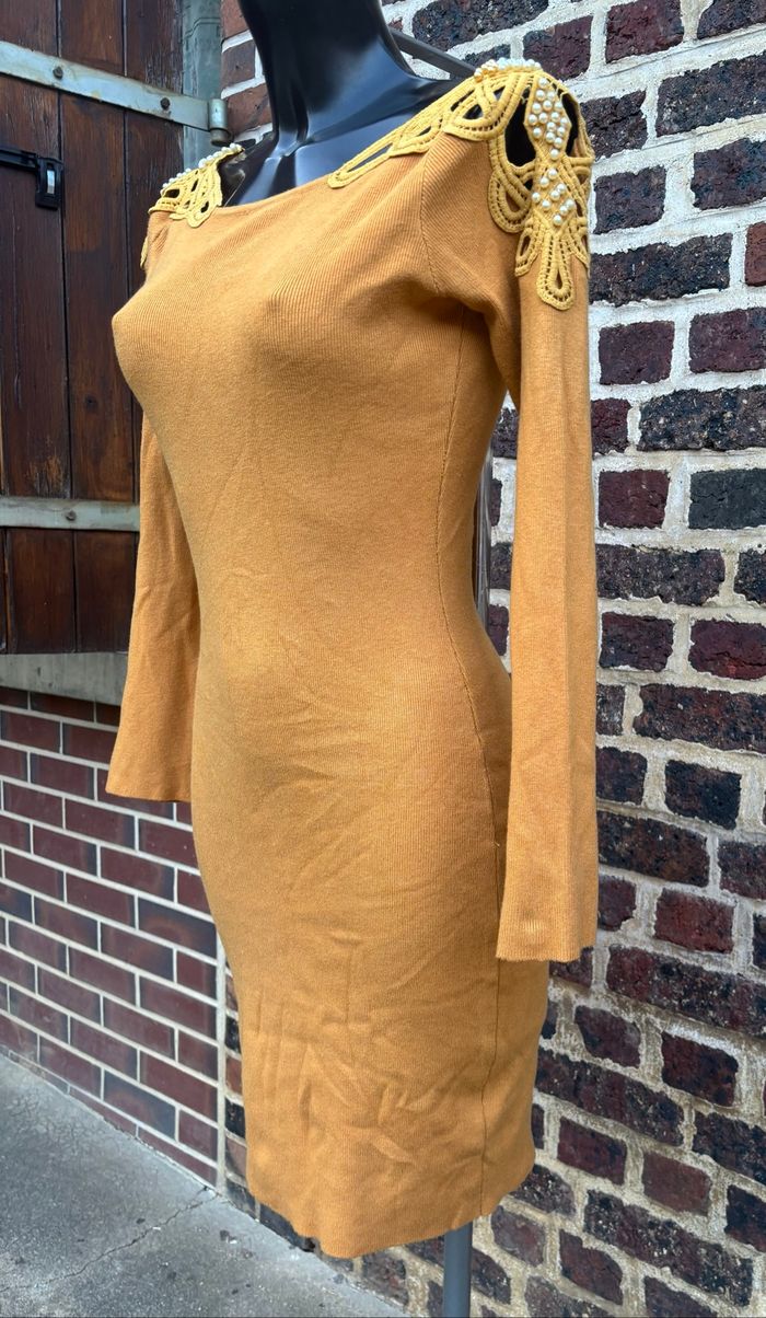 Robe moulante à manches longues T36 – Belcci👗 - photo numéro 4
