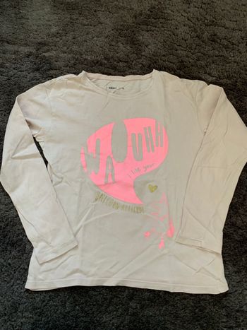 Tee shirt