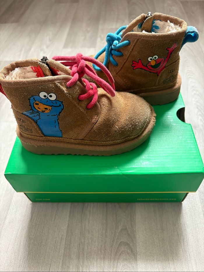 UGG x sesame street taille 25