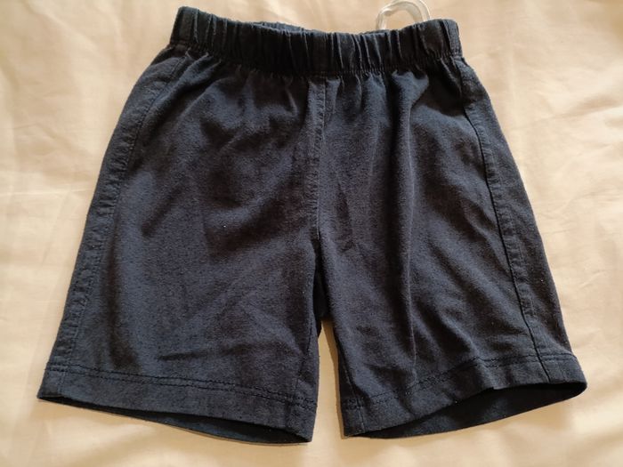 Short jogging 18 mois - photo numéro 2