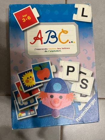 A B C j’apprends toutes les lettres de l’alphabet