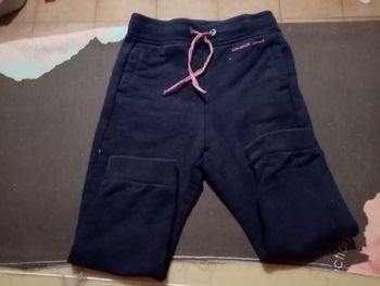 Pantalon de sport bleu marine 2A / 86cms