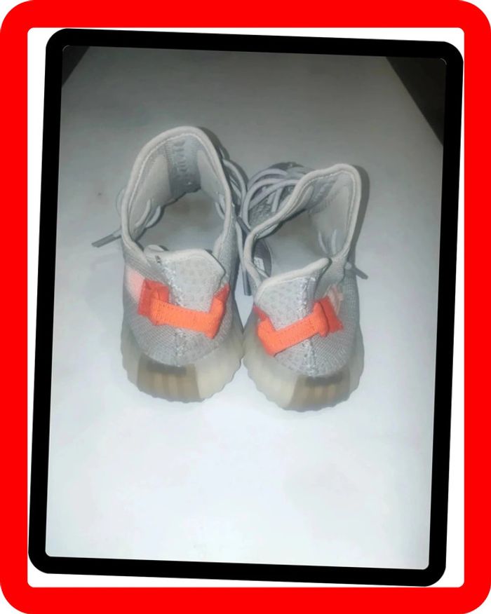 Adidas Yeezy boost 350 v2 taille 42 - photo numéro 2