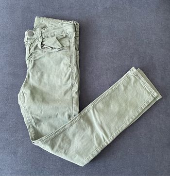 Jean vert olive taille 10ans