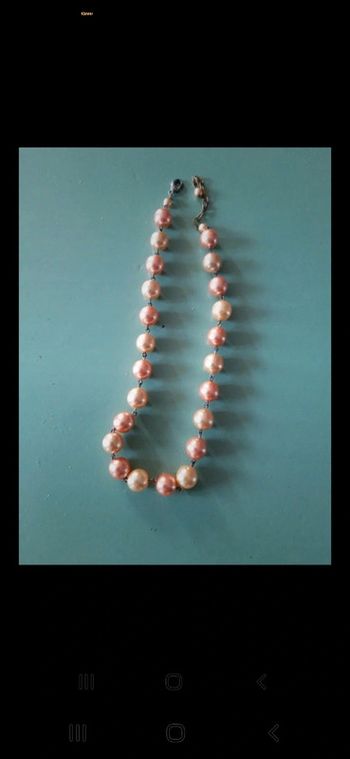 Collier genre nacré fantaisie