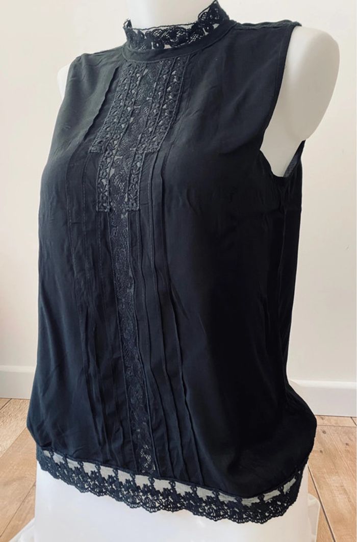 Blouse sans manche dentelle - photo numéro 3