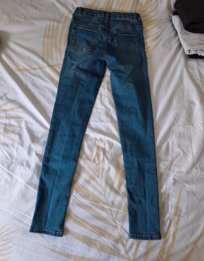 Lot pantalons 10 ans - photo numéro 4