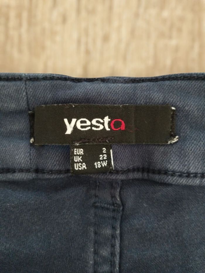 Jean femme T 50( voir mensurations en photo 😊) Yesta - photo numéro 3