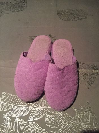 Pantoufles violettes Taille 38/39