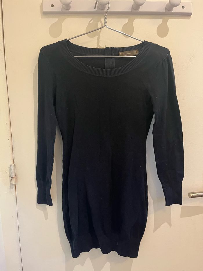 Robe en maille manches longues bleu marine taille S/36 zara