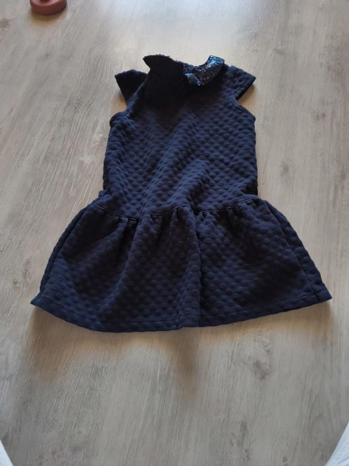Robe épaisse sans manche