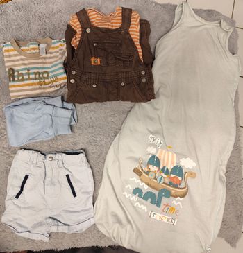 Lot vêtements+ gigoteuse 