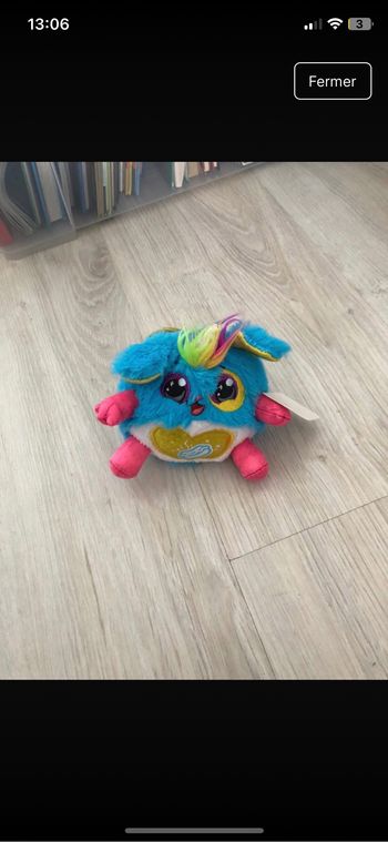 Peluche style furby
