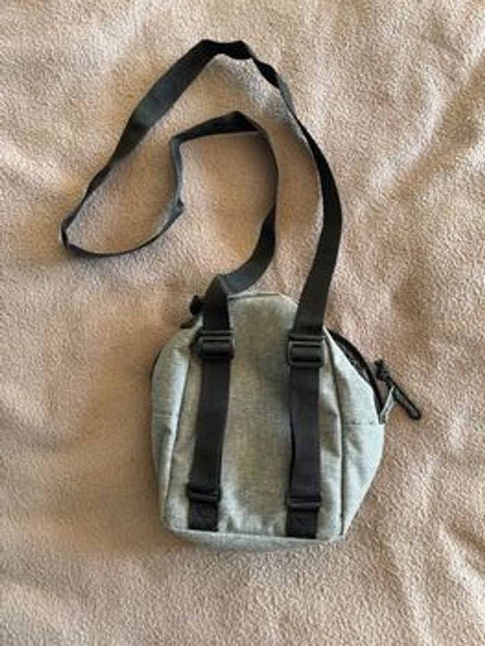 Sac à dos et bandoulière Eastpak - photo numéro 2