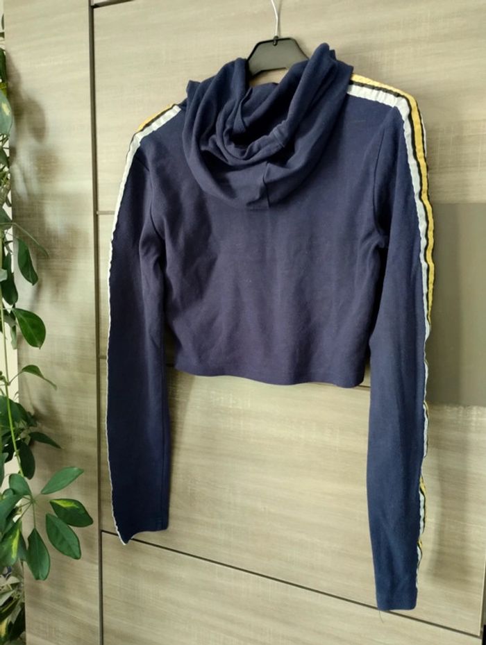 Sweat à capuche crop top taille S - photo numéro 2