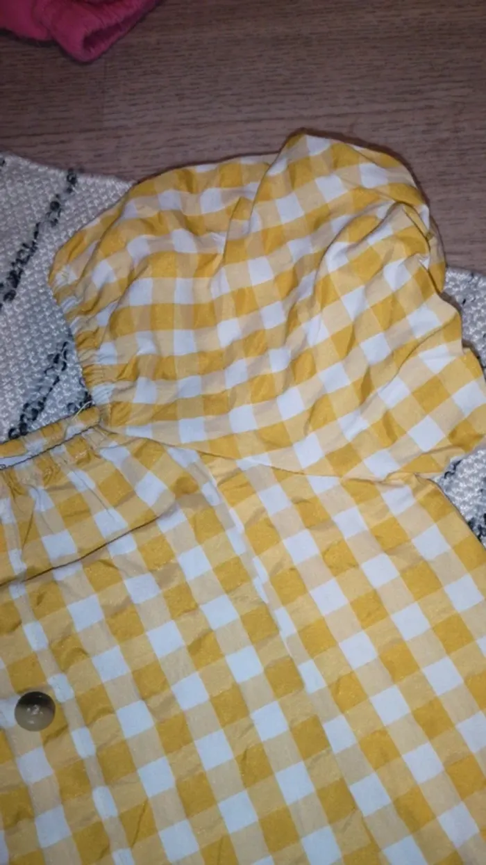 Magnifique robe jaune - photo numéro 2