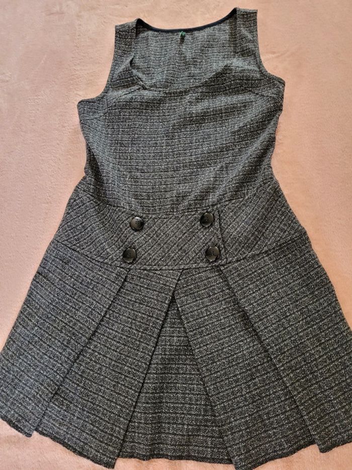 Très belle robe Benetton - photo numéro 6