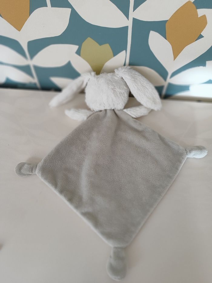 Doudou plat lapin mots d'enfants Leclerc - photo numéro 3