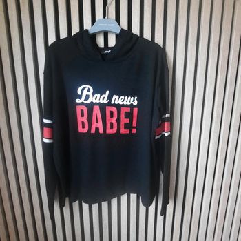 Sweat noir avec capuche T 44/46