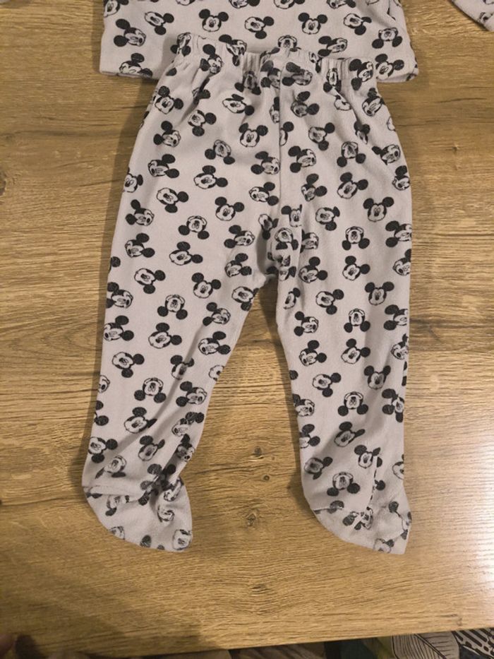 Pyjama - photo numéro 3