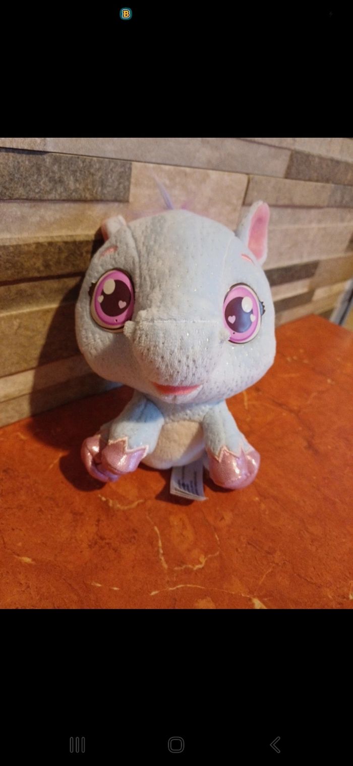 Peluche Cry babies pets