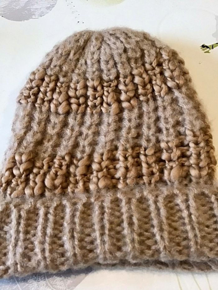 Bonnet tout doux fille ou garçon beige taille 8/12 ans - photo numéro 2