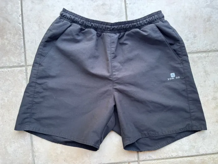 Short noir Domyos taille M