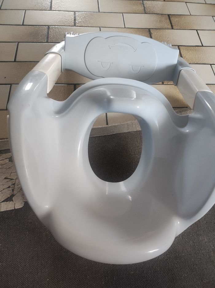 Réducteur de toilette - photo numéro 2