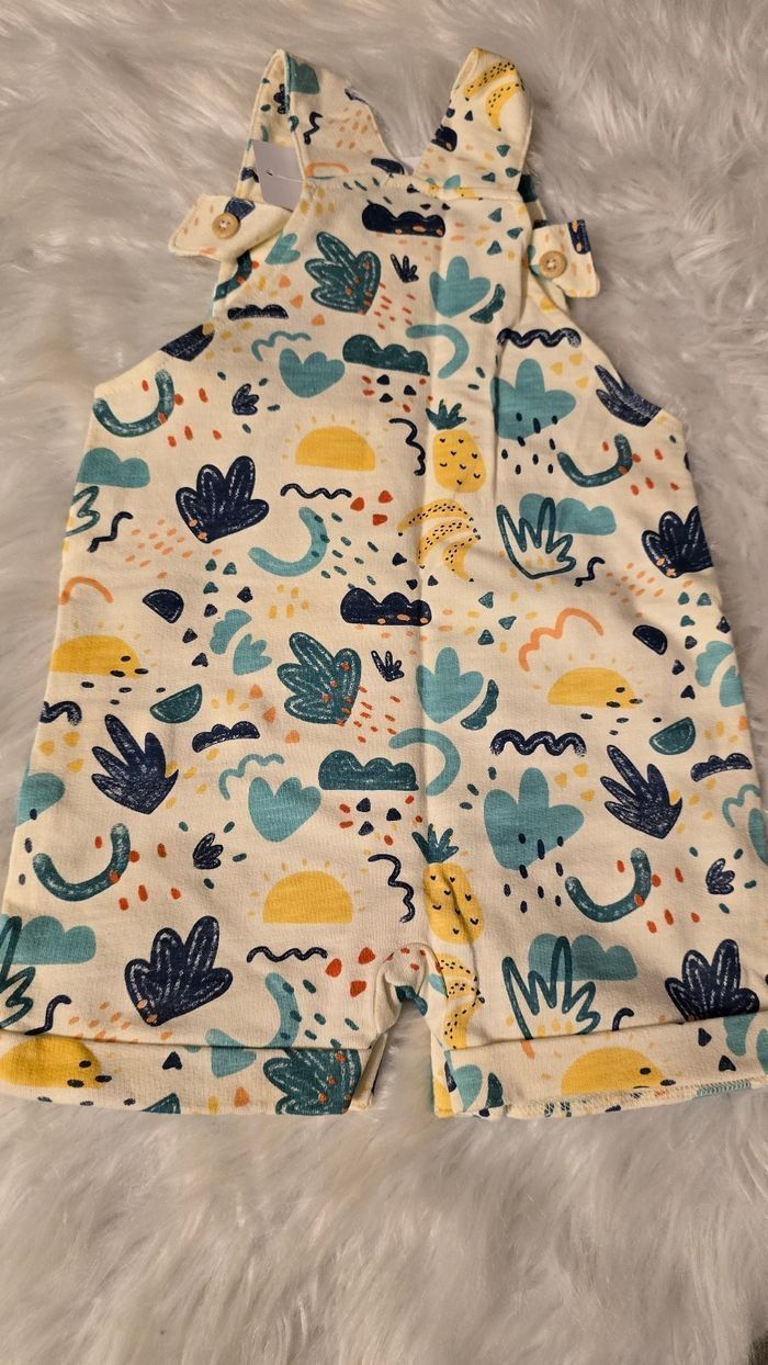 Neuve (non portée) 🏷🤩😍💙superbe salopette  18 mois garçon 🏷🤩😍💙 - photo numéro 3