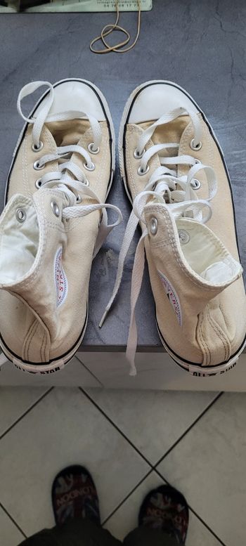 Converse beige