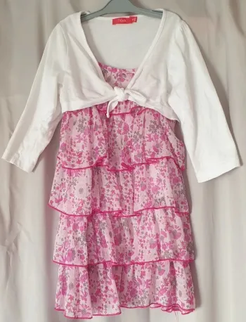 Ensemble robe été à bretelles et son petit gilet 5 ans