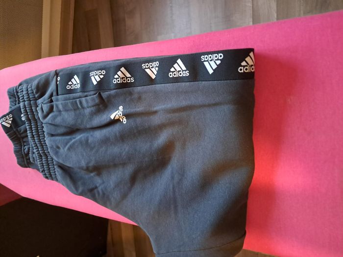 LOT 3 ADIDAS ET 5 PANTALONS XL NEUFS - photo numéro 6