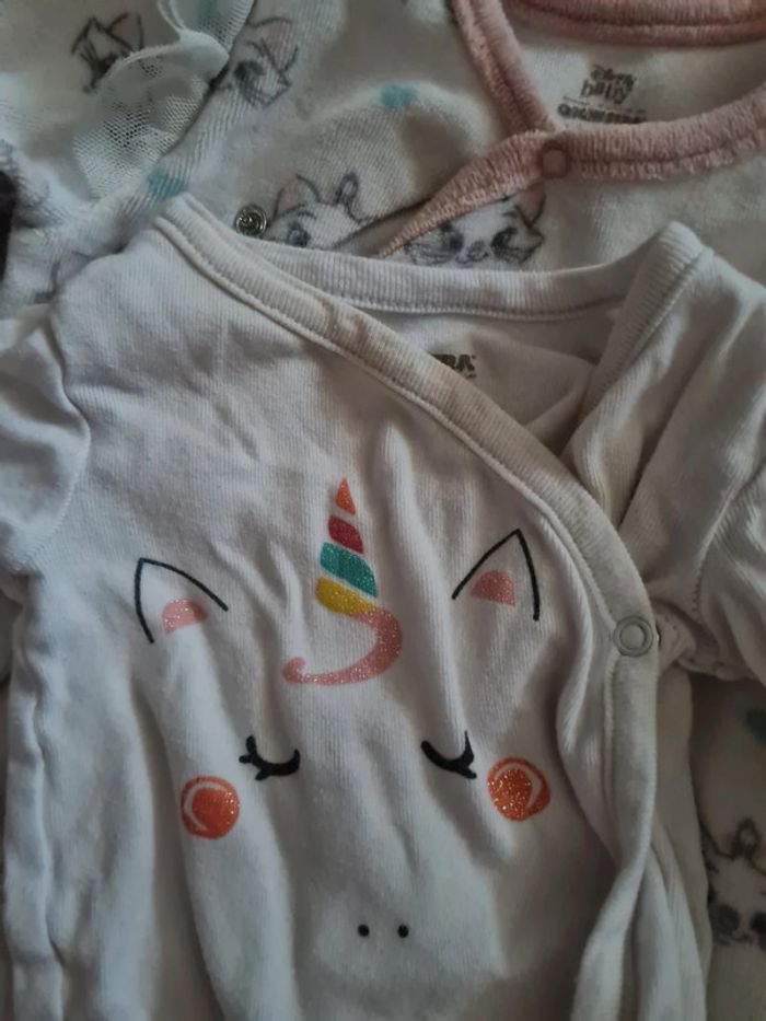 Lots de 8 articles pyjama bodies 6 mois fille - photo numéro 7