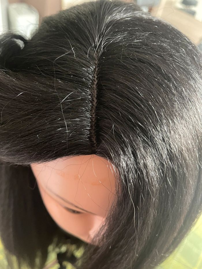 Jolie perruque cheveux yaki - photo numéro 3