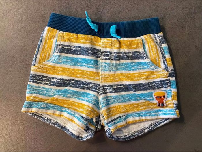 Short multicolore DPAM taille 24 mois/86 cm