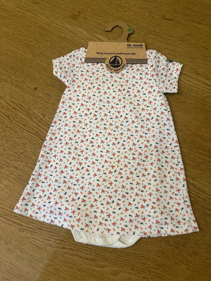 Robe fille bodie intégré petit bateau 18 mois - photo numéro 1