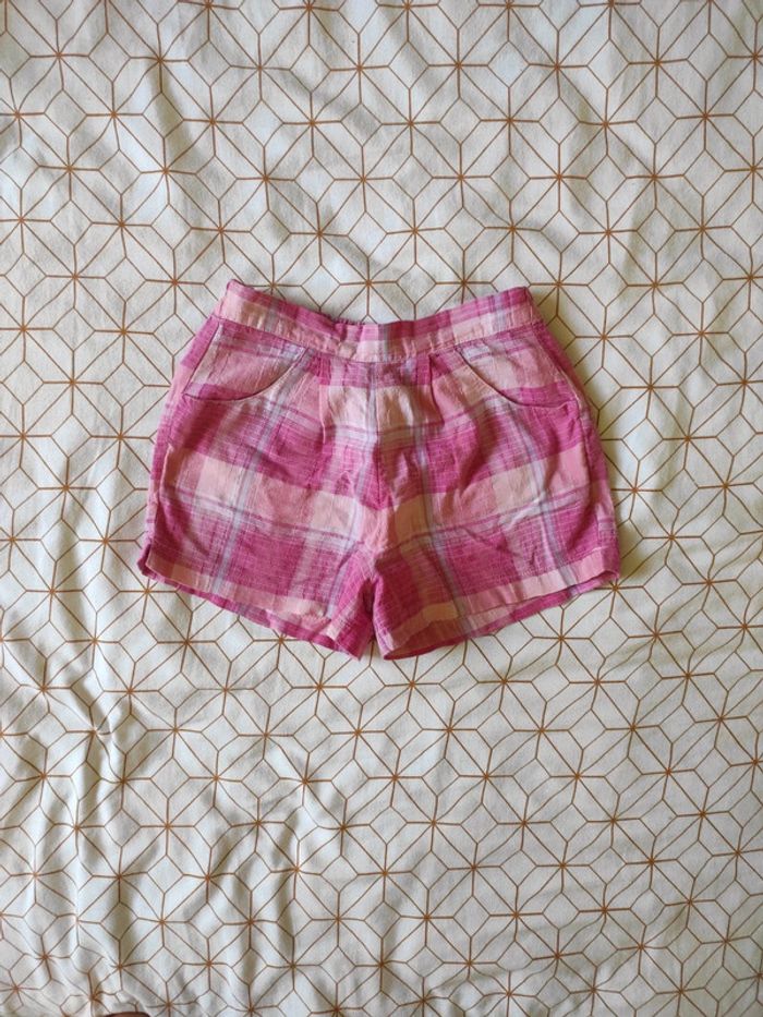 Short rose 4 ans