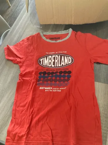 Tee shirt