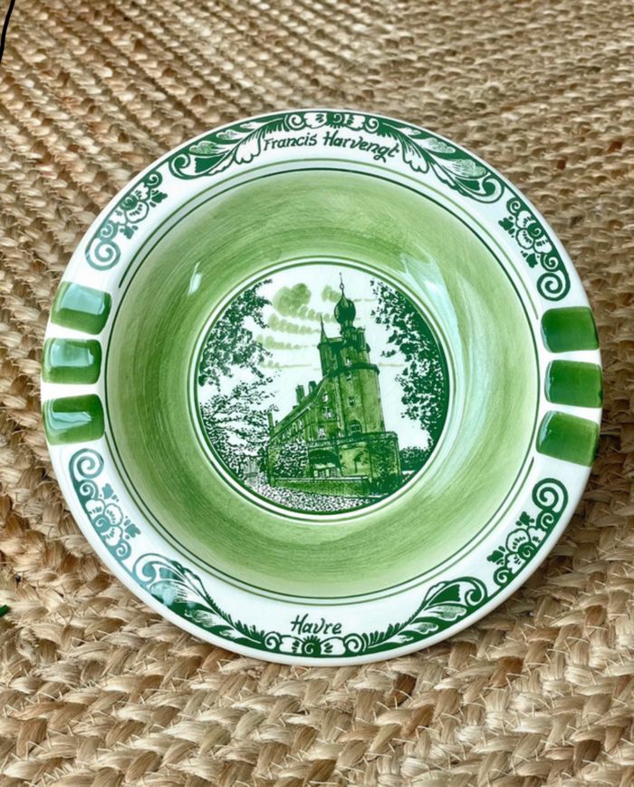 Assiette décorative