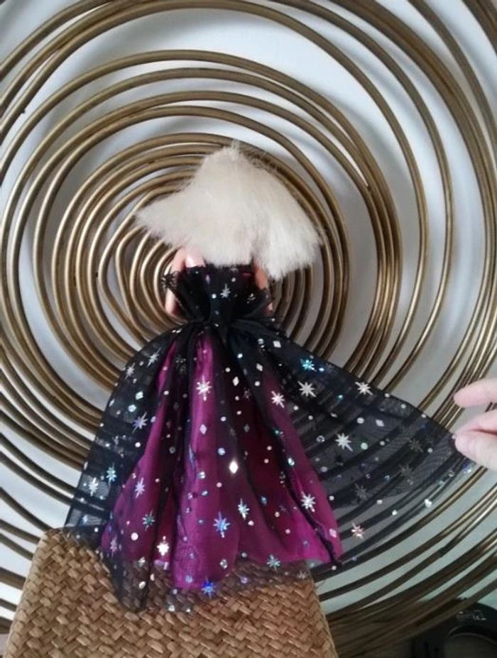 Barbie vintage et sa robe de soirée - photo numéro 4