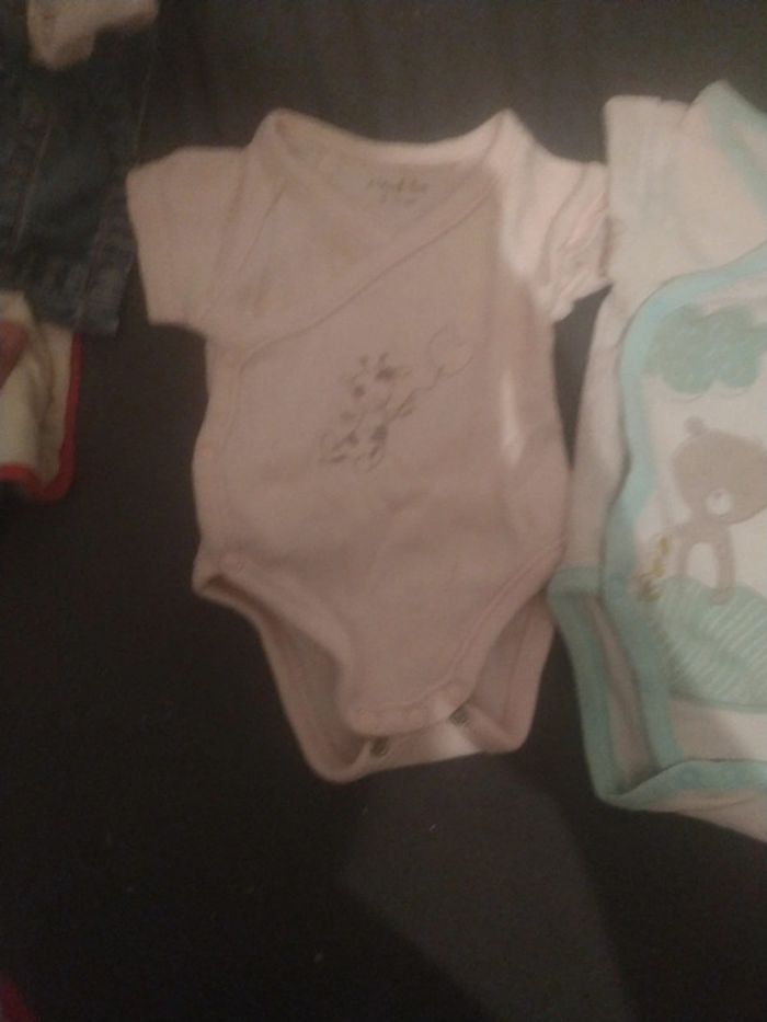 Lot de 3 bodies - photo numéro 2